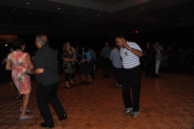 d2010_10015k_0876.jpg