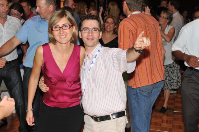 d2010_10015k_1100.jpg