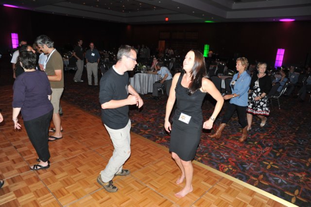d2010_10015k_1322.jpg