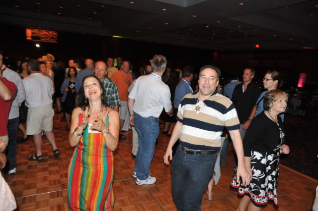 d2010_10015k_1450.jpg