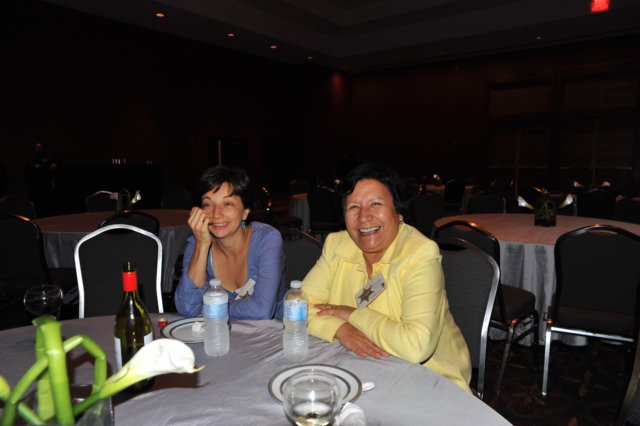 d2010_10015k_1498.jpg
